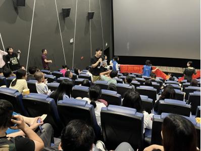 深圳宝安：反邪教宣传走进电影院 372.png